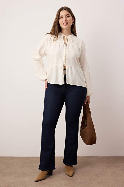 Trendyol Curve White Cotton Textured Fabric Lace on Sleeve Regular Normal Fit Woven Shirt Tbbaw26Ax00013