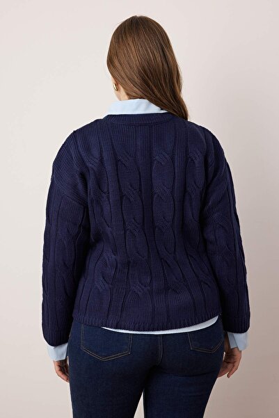 Trendyol Curve Sötétkék ing, díszített, részletgazdag hajfonatú kötött pulóver TBBAW26AN00047