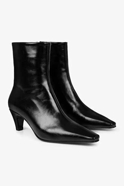 Shoeberry Γυναικείες μπότες με κοντό τακούνι Lulu Black Shiny Skin