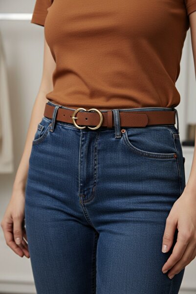 Gradelli Γυναικεία χρυσή αγκράφα με λεπτομέρεια ζώνης