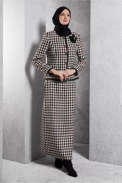 Alvina 30502 Model Brooch Detailed Skirted Suit