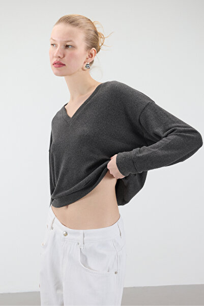 Addax V-Neck Long Sleeve Blouse B10763-K7