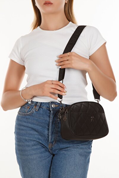 Newish Women's Quilted Fabric Cross Shoulder Bag