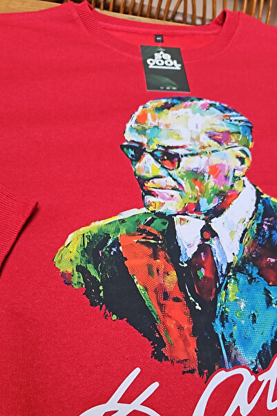 so cool Charismatic Eyeglass-Wearing Gazi Mustafa Kemal Atatürk Portrait Ata Printed Red Sweatshirt