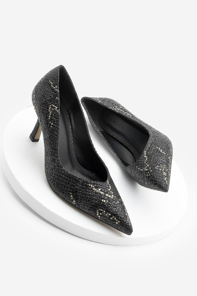 Marjin Kadın Stiletto Sivri Burun Yılan Desenli Topuklu Ayakkabı Tosey Siyah Yılan