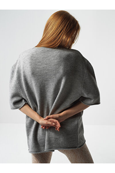Xint Kadın Gri Yumuşak Dokulu Oversize Kazak