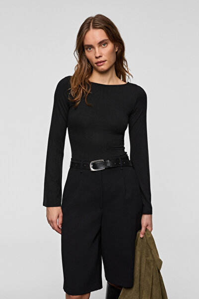 GRIMELANGE Murilyo Women's Black Blouse with Stretchy and Soft Fabric, Wide Sleeves and Wide Boat Neck