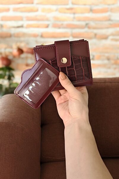 Classbag Kadın Bordo Timsah Desenli Temassız Kartlık Detaylı Kare Cüzdan