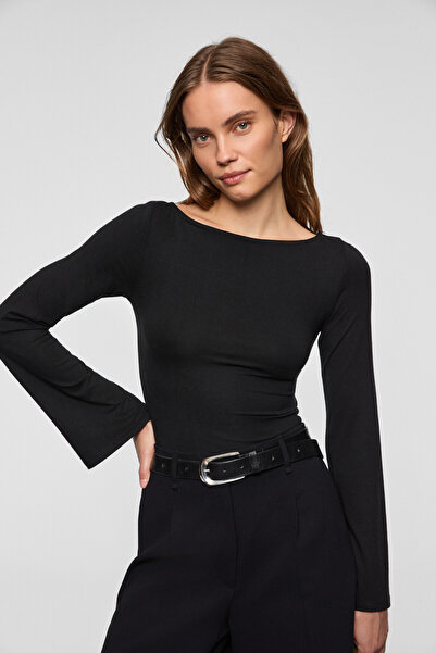 GRIMELANGE Murilyo Women's Black Blouse with Stretchy and Soft Fabric, Wide Sleeves and Wide Boat Neck