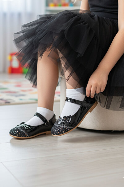 welissa Чорні шкіряні м'які дитячі балетки з блискітками та метеликами