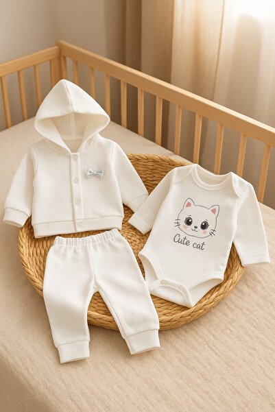 Nayinom KEDİLİ ÜÇLÜ TAKIM