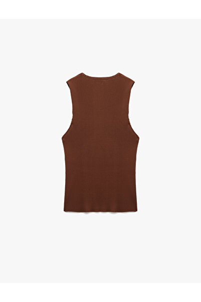 Koton Buttoned Deep V-Neck Sleeveless Knitwear Undershirt