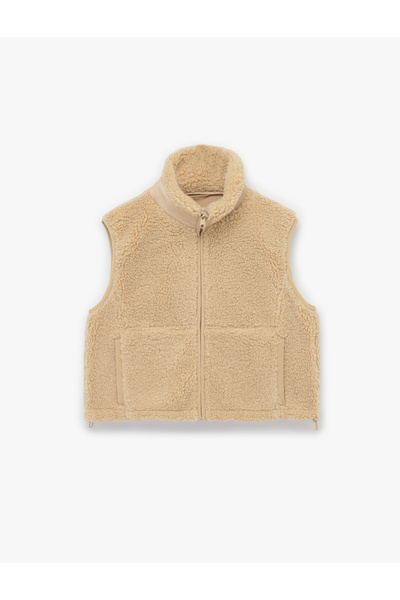 Koton Dik Yaka Kolsuz Cepli Fermuarlı Peluş Crop Yelek