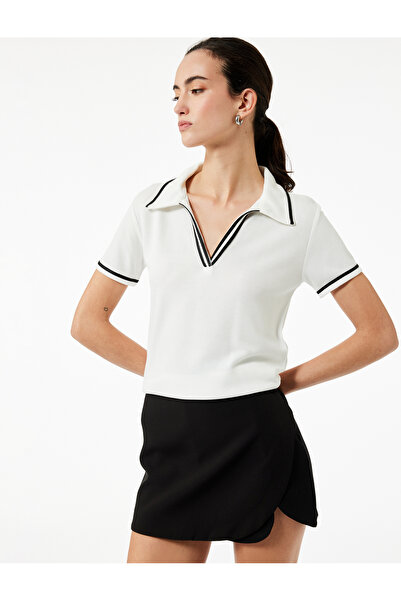 Koton تي شيرت بياقة بولو بأكمام قصيرة وقصة ضيقة مصنوع من قماش الفسكوز المخطط