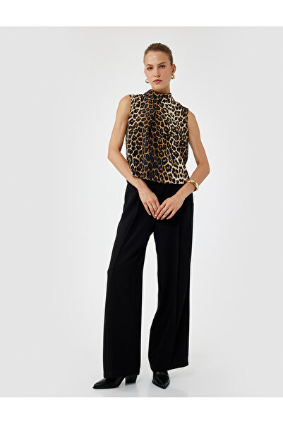 Koton Stand Collar Sleeveless Leopard Print Blouse