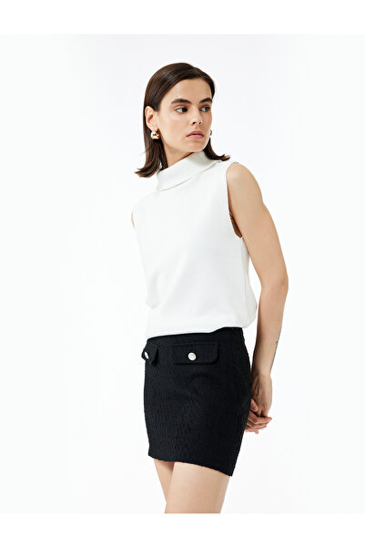 Koton A Kesim Aplike Detaylı Armürlü Mini Tüvit Etek