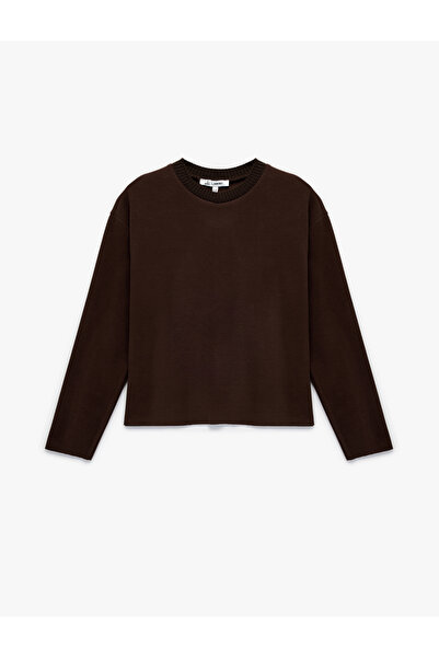 Koton Μπλουζάκι με μακρυμάνικο λαιμόκοψη με άνετη εφαρμογή