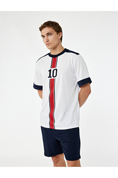 Koton تي شيرت رياضي كبير الحجم مطبوع بأكمام قصيرة ورقبة دائرية