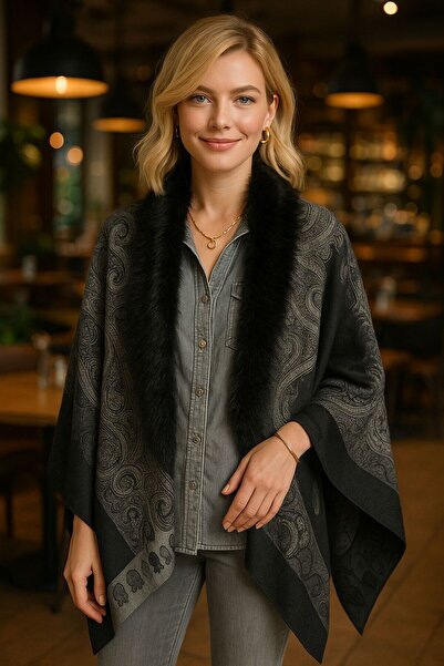 MARBERRY Μαύρο γυναικείο πόντσο με σχέδιο Etro