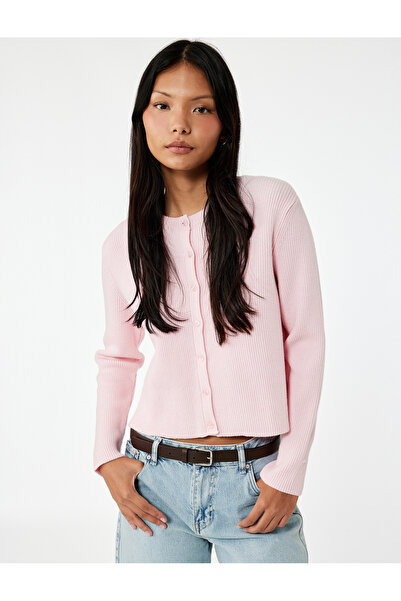 Koton سترة تريكو بأزرار وأكمام طويلة ورقبة دائرية