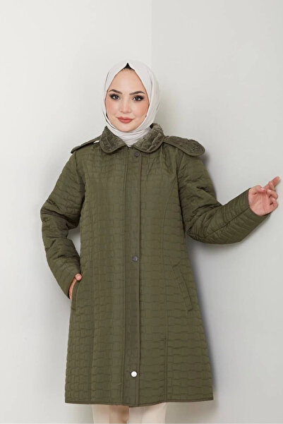 Nevayla Moda معطف بغطاء للرأس مع فرو من الداخل / كاكي - M0103