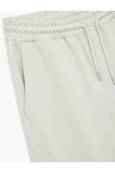 Koton Pamuklu Biyeli Cep Detaylı Beli Bağcıklı Eşofman Altı