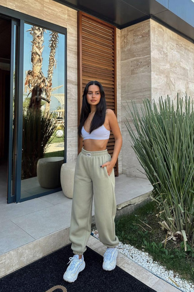 Bliss Women's High Waist Elastic Leg Relaxed Cut Winter Sweatpants