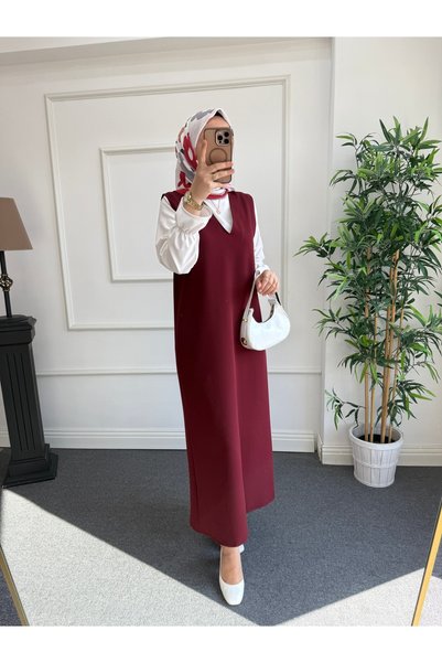 Nisa Nalbantoğlu جليل مسطح من الكريب باللون العنابي