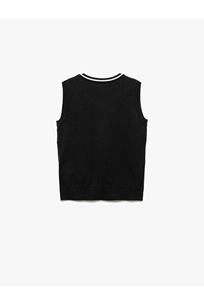 Koton Şerit Detaylı Kolsuz V Yaka Triko Okul Süveteri