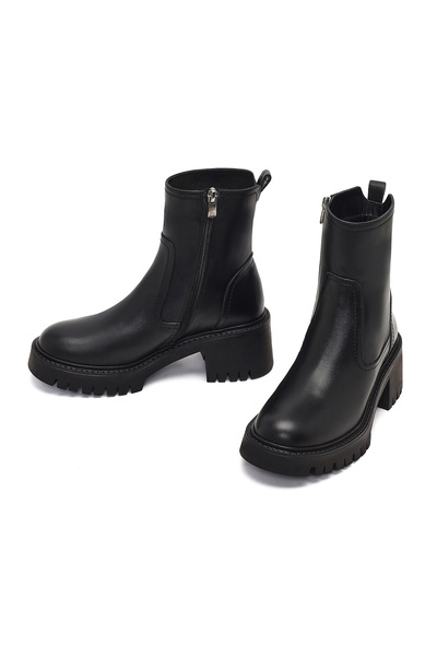 Derimod Kadın Siyah Fermuarlı Kalın Tabanlı Deri Bot 25WFD230318