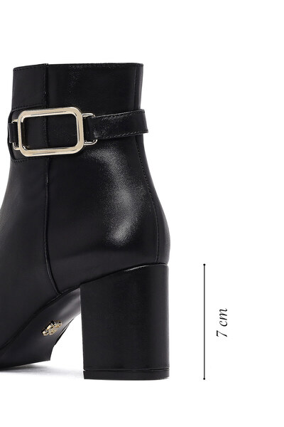 Derimod Women's Black Zippered Buckle Detailed Thick Heeled Leather Boots 25Wfd160818