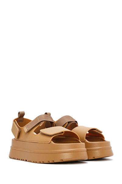 Derimod Kadın Taba Bantlı Kalın Tabanlı Jelly Sandalet 25SFE4753PV