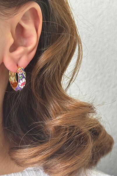 Leo'Stone Mineli Renkli Çiçek Motifli Halka Tasarım Kararmaz Renk Atmaz Kadın Çelik Küpe