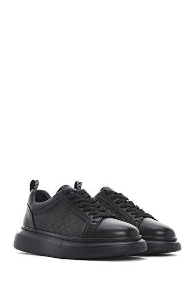 Derimod Erkek Siyah Bağcıklı Kalın Tabanlı Deri Sneaker 25SFD641418