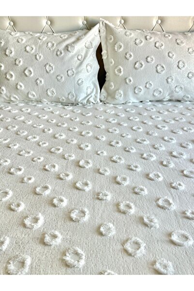 LUSSO Ponpon Çift Kişilik Yatak Örtüsü 250x260 Ve 2 Adet Yastık Ekru