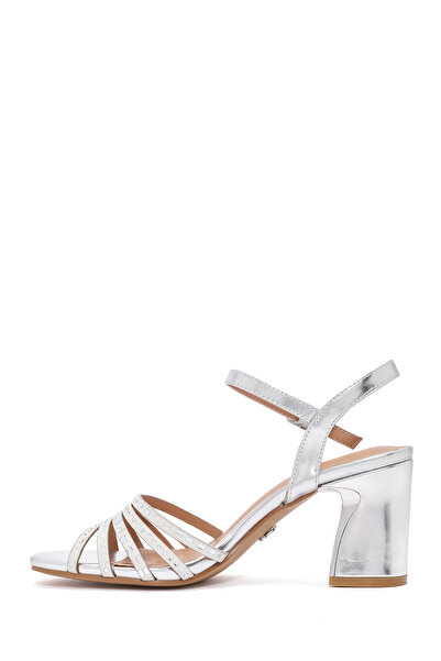 Derimod Γυναικεία Ασημένια Μεταλλικά Παπούτσια Βραδινό Φόρεμα με Χοντρό Τακούνι Σανδάλια 25SFE466732