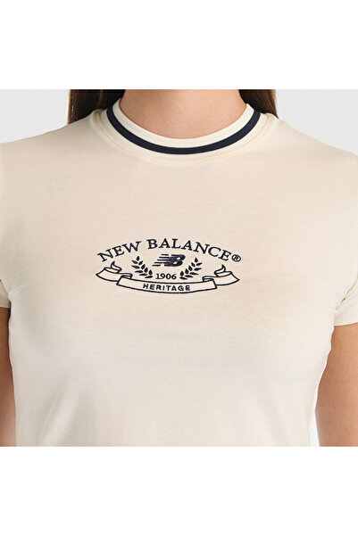 New Balance WNT3501 Μπεζ γυναικείο μπλουζάκι