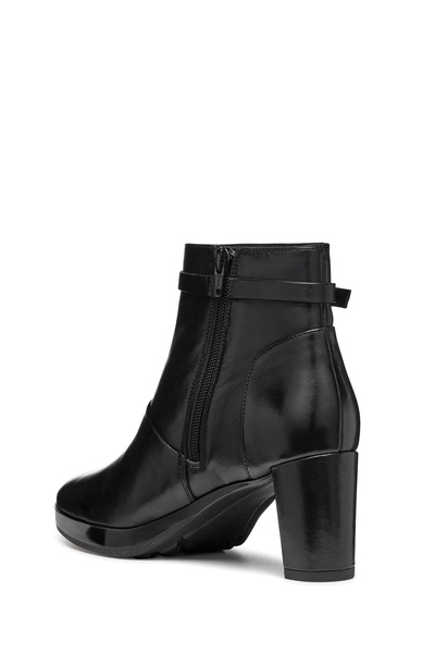 Geox Kadın Siyah D Walk Pleasure Fermuarlı Kalın Topuklu Deri Bot D46TEA00043C9999