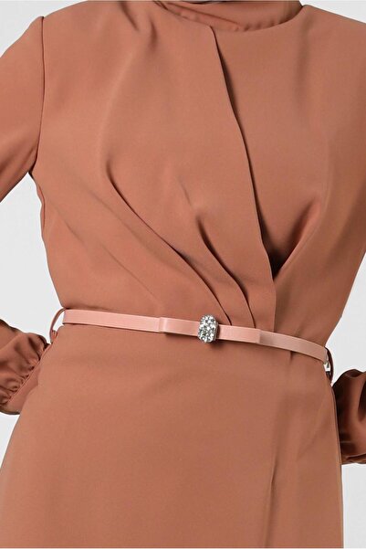 Alvina ΦΟΡΕΜΑ ΠΛΑΤΗΣ ΚΟΠΗΣ ΜΕ ΖΩΝΗ ΚΑΙ ΛΕΠΤΟΜΕΡΗ ΠΕΤΡΑ 43901