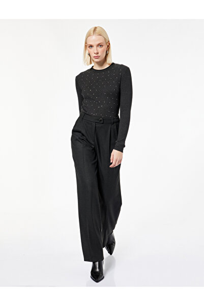 Koton Uzun Kollu Bisiklet Yaka Taşlı Triko Kazak