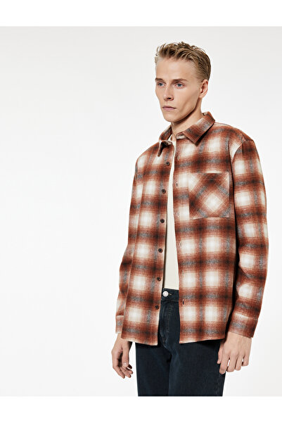 Koton Cămașă de pădurean cu mânecă lungă, cu detaliu de buzunar, cu croială obișnuită