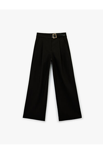 Koton Rahat Kalıp Kemer Detaylı Cepli Normal Bel Geniş Paça Kumaş Pantolon