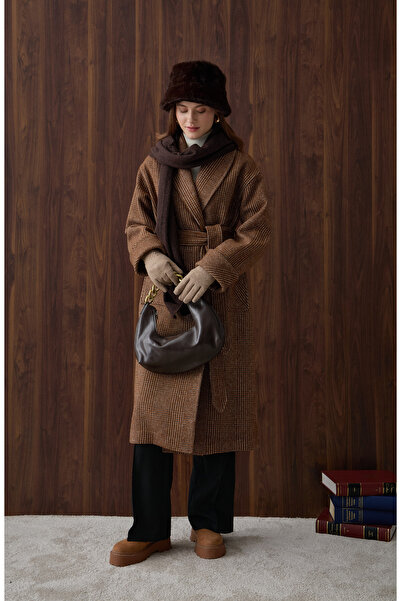 Fatma Atasoy Ekose Bağlamalı Kahverengi Kaban