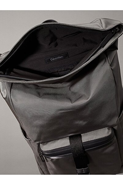 Calvin Klein UNISEX SIRT ÇANTASI K50K512711-PFV