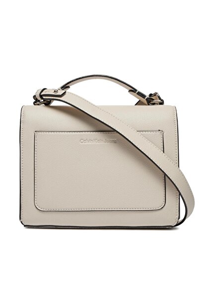 Calvin Klein Women's Shoulder Bag K60K611868-C12