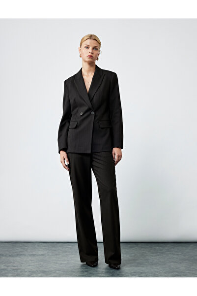 Koton Сако с дълъг ръкав и двуредно закопчаване с джобове с капаци