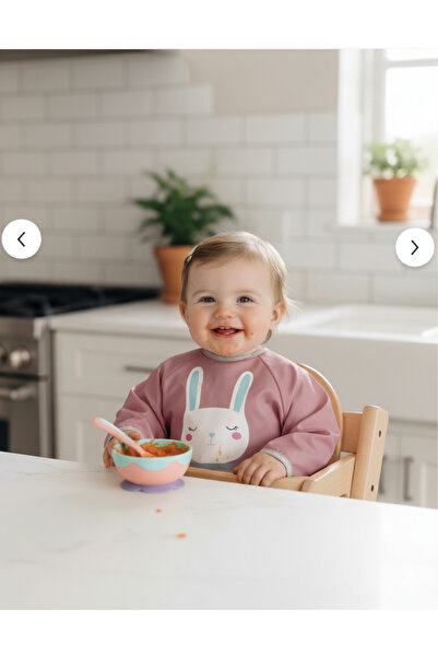 BETSY STUDIO مريلة طعام وأنشطة بأكمام مقاومة للسوائل باللون الوردي الفاتح على...