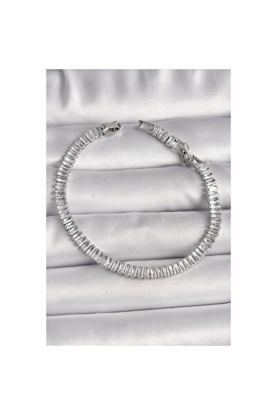 P Parla اسوارة نسائية نحاسية فضية اللون بحجر الزركون موديل الممر المائي - ليس...