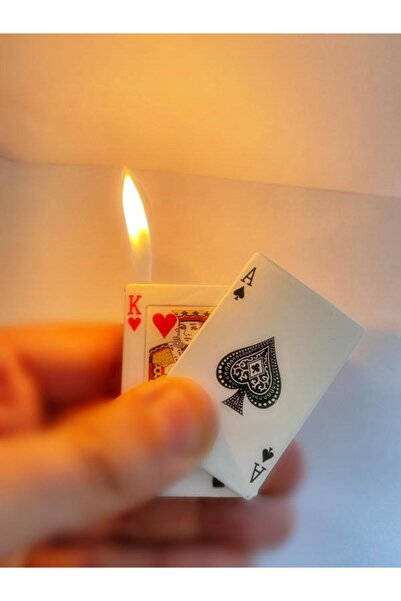 Genel Markalar Yeni Trend As-papaz Iskambil Kartları Temalı Gazlı Metal Poker Şaka Çakmak