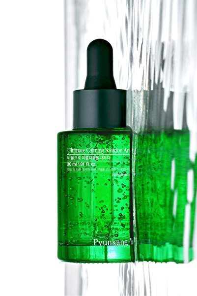 Pyunkang Yul Ultimate Calming Solution Ampoule - Yüksek Seviye Cilt Sakinleşt...